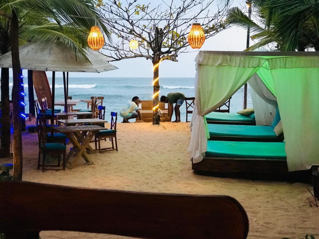 Toddy Unawatuna Hotell Exteriör bild